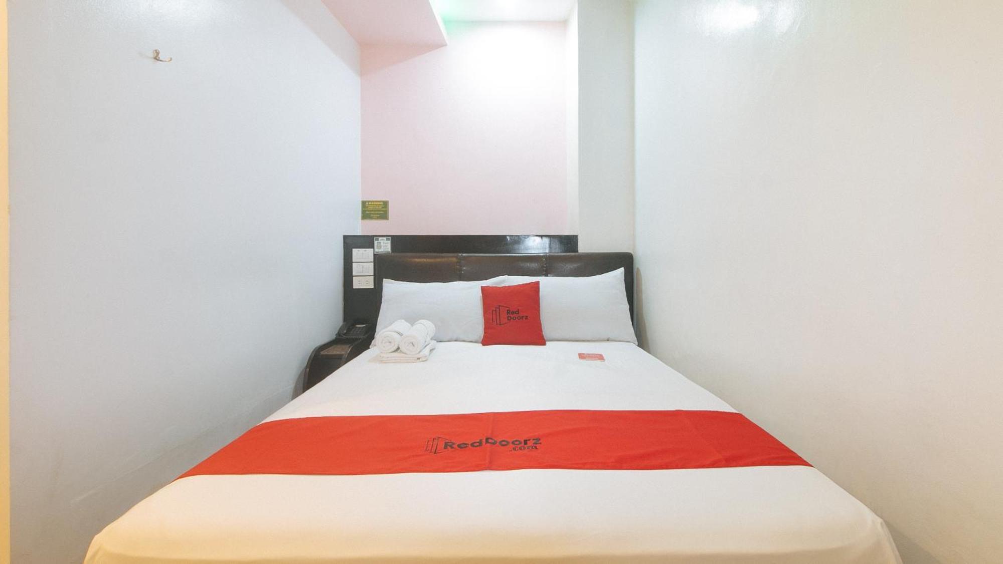 Reddoorz At Ranchotel Alabang Muntinlupa City Exterior foto