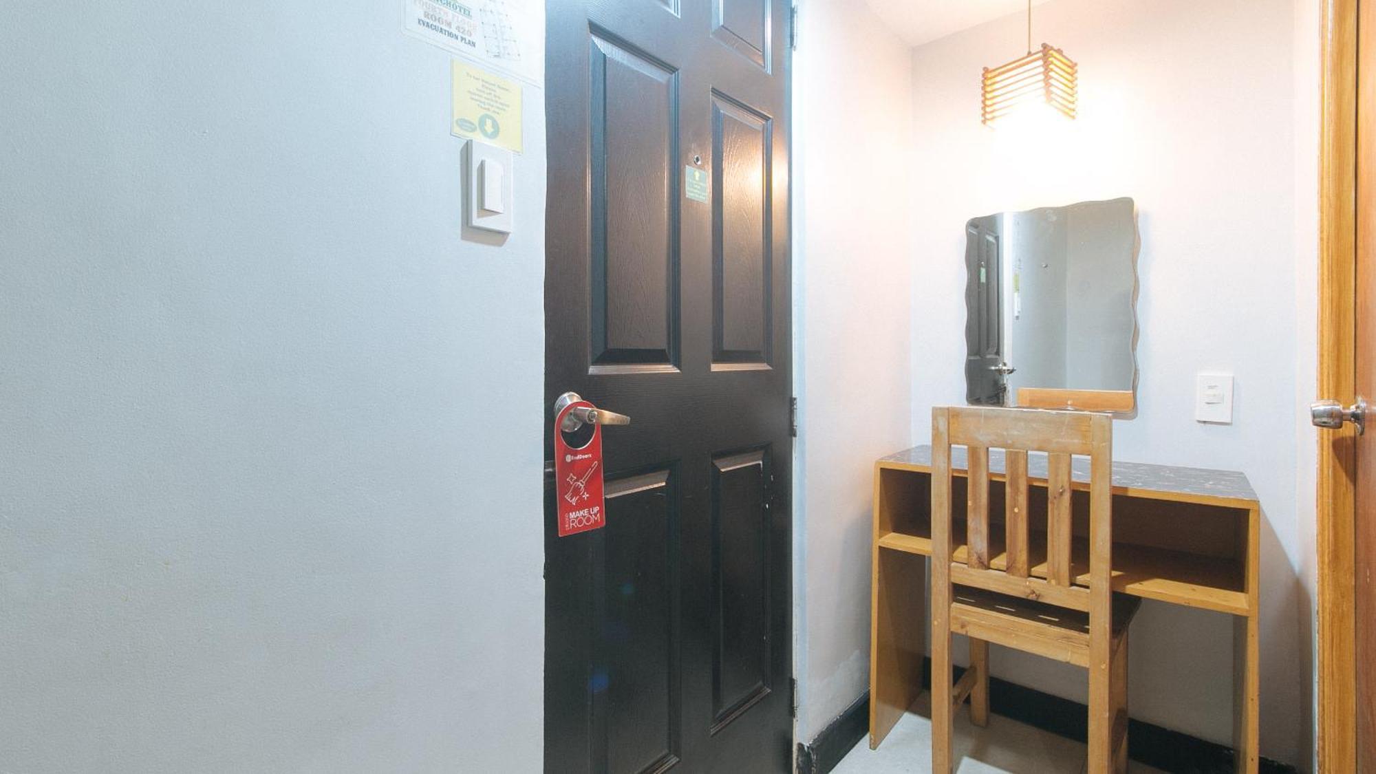Reddoorz At Ranchotel Alabang Muntinlupa City Exterior foto